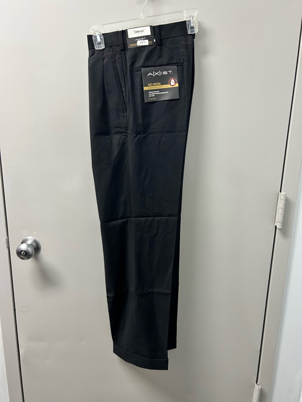 Axist Black Men’s Dress Pants - Classic Straight Leg Sz 30